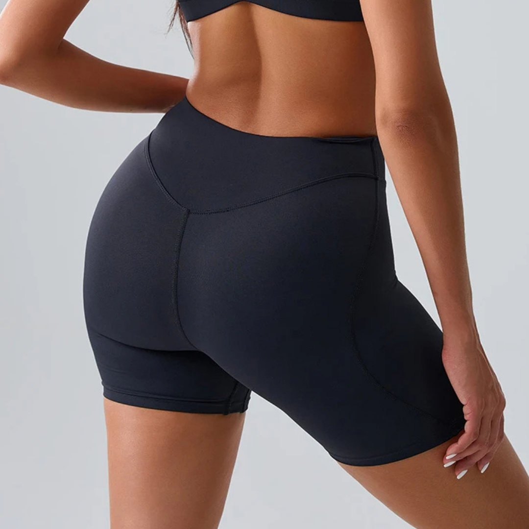 VANTAGE SEAMLESS SHORTS
