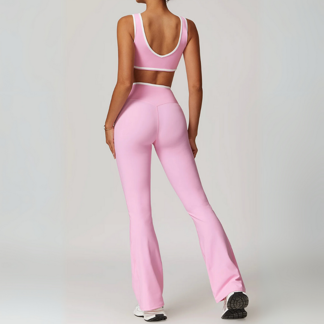 ARALINA SEAMLESS V-NECK SPORTS BRA