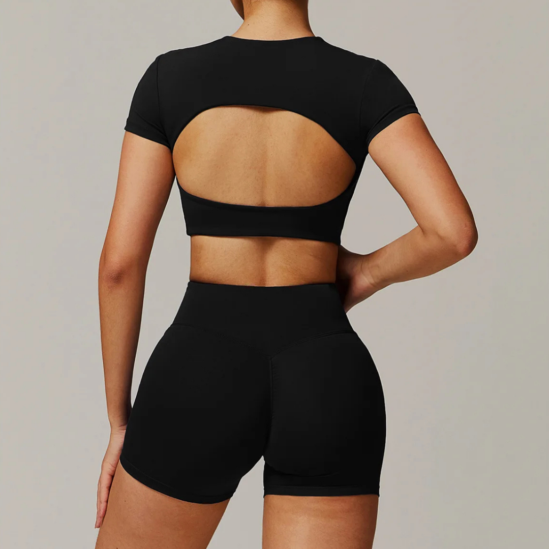 ALINA CROPPED KEYHOLE TEE