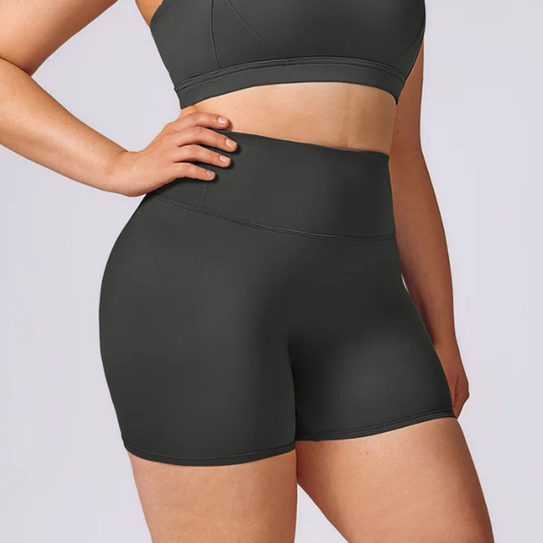 THE SABLE SEAMLESS SHORTS