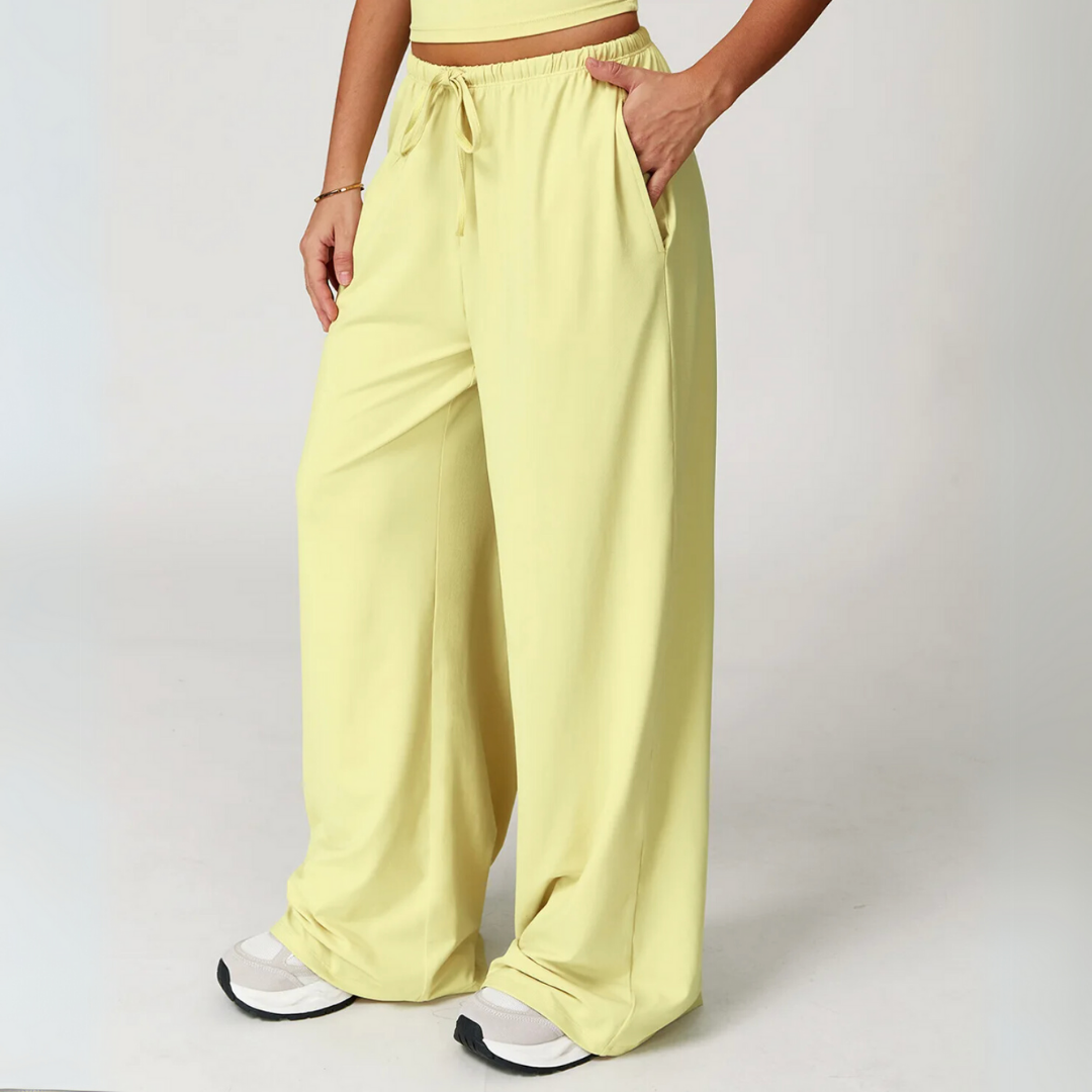 THE LIORA DRAWSTRING RELAXED FIT SWEATPANTS