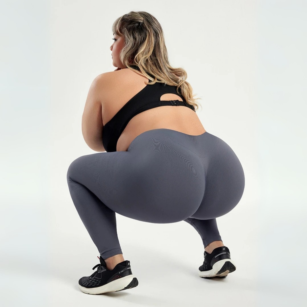 THE DANIRA SEAMLESS LEGGINGS