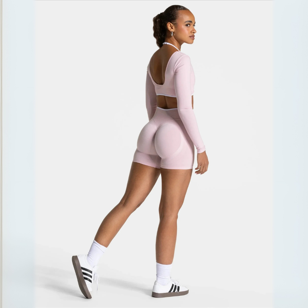 THE FLEX SEAMLESS SHORTS