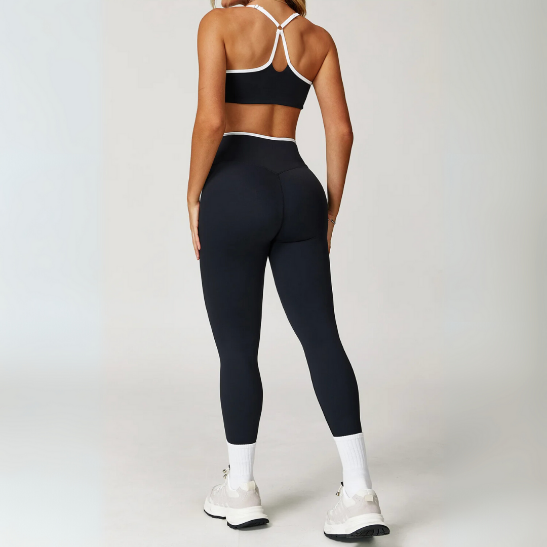 THE ORIARA SEAMLESS LEGGINGS &.SPORTS BRA SET