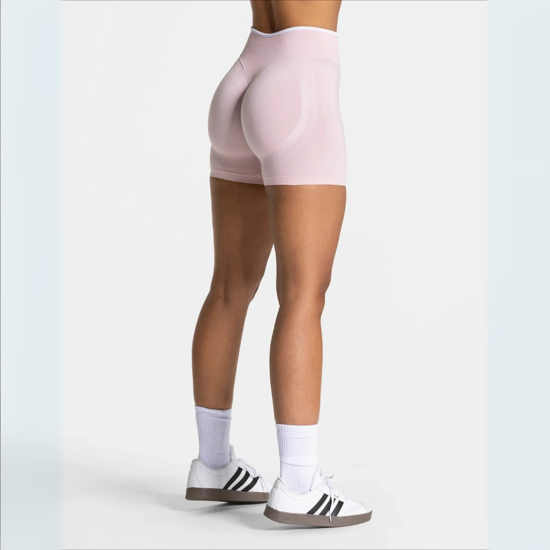 THE FLEX SEAMLESS SHORTS