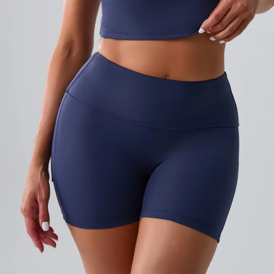 VIANA SEAMLESS MID-RISE SHORTS