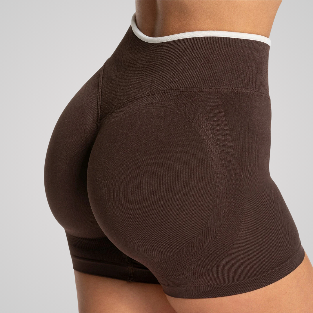 THE FLEX SEAMLESS SHORTS