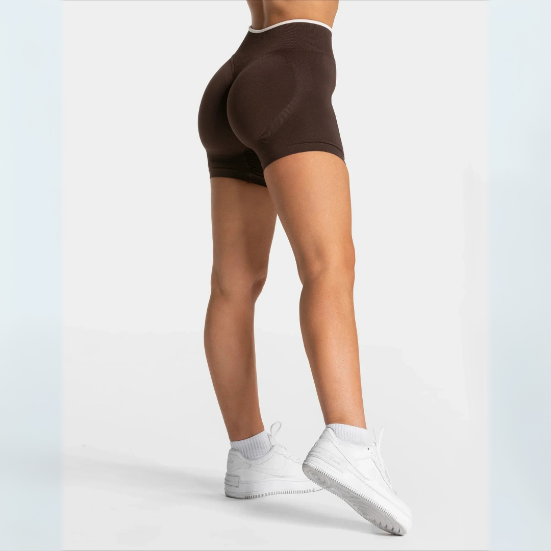THE FLEX SEAMLESS SHORTS