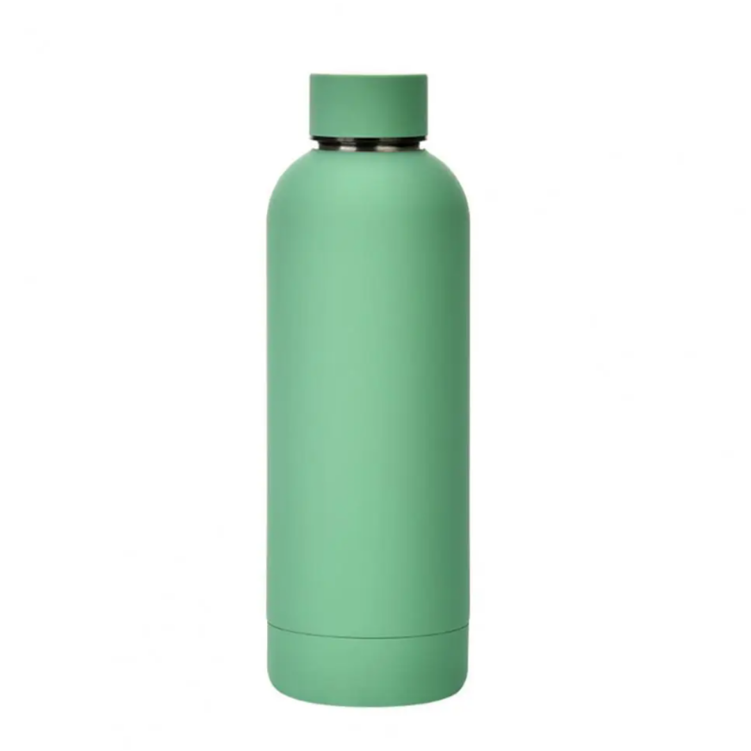 Cutting-edge 500ML Insulated Stainless Steel Bottle - Keeps drinks at the perfect temperature with vacuum seal technology. Sleek design meets durability at 22.5cm tall, 7.5cm wide. An eco-friendly hydration solution, reducing single-use plastic waste for a stylish and sustainable lifestyle.