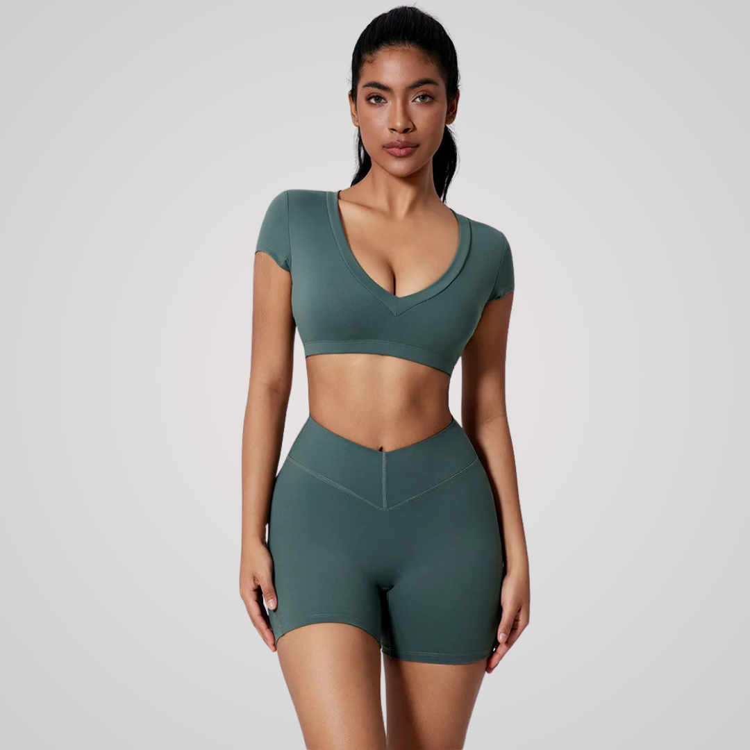 FAWN SEAMLESS HIGH-WAISTED SHORTS