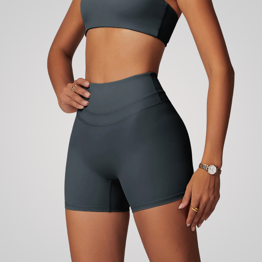 EMMELINE HIGH-WAISTED SEAMLESS SHORTS