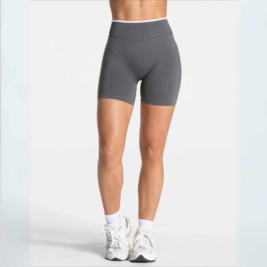 THE FLEX SEAMLESS SHORTS