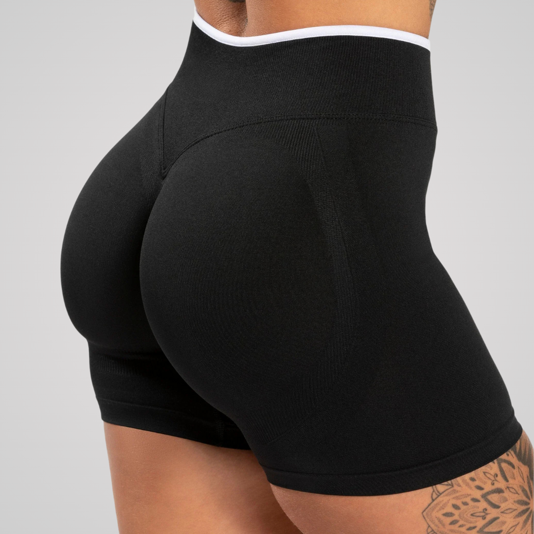 THE FLEX SEAMLESS SHORTS