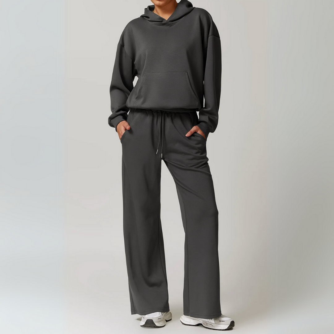 THE XANTHE RELAXED FIT SWEATPANTS