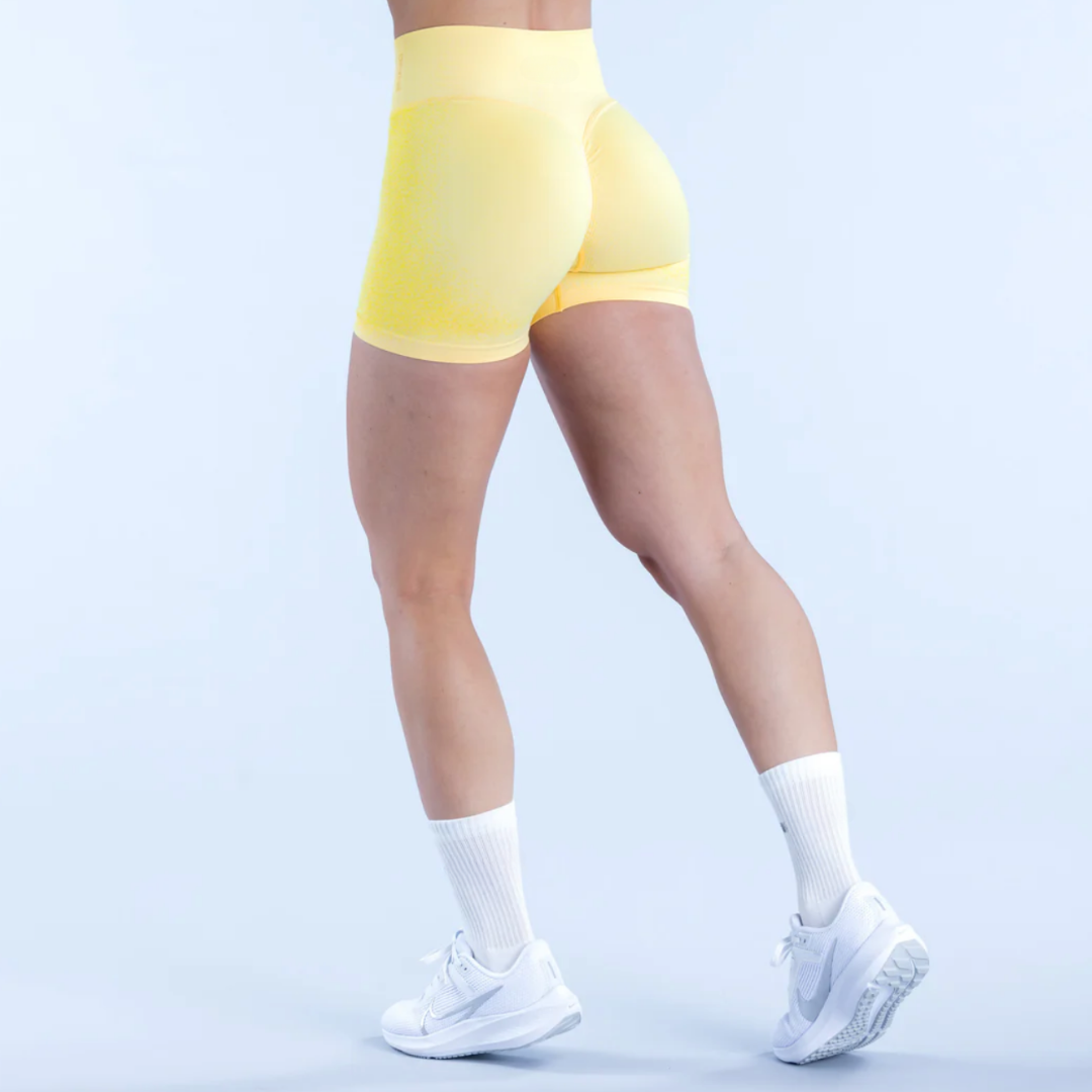 THE AURA SEAMLESS SHORTS