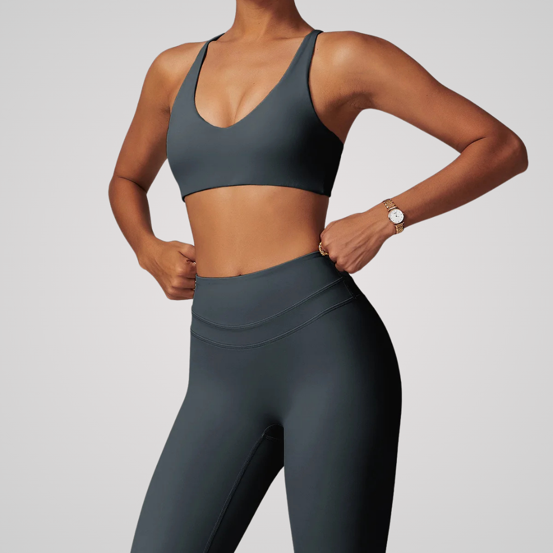 EMMELINE TWIST-BACK SPORTS BRA