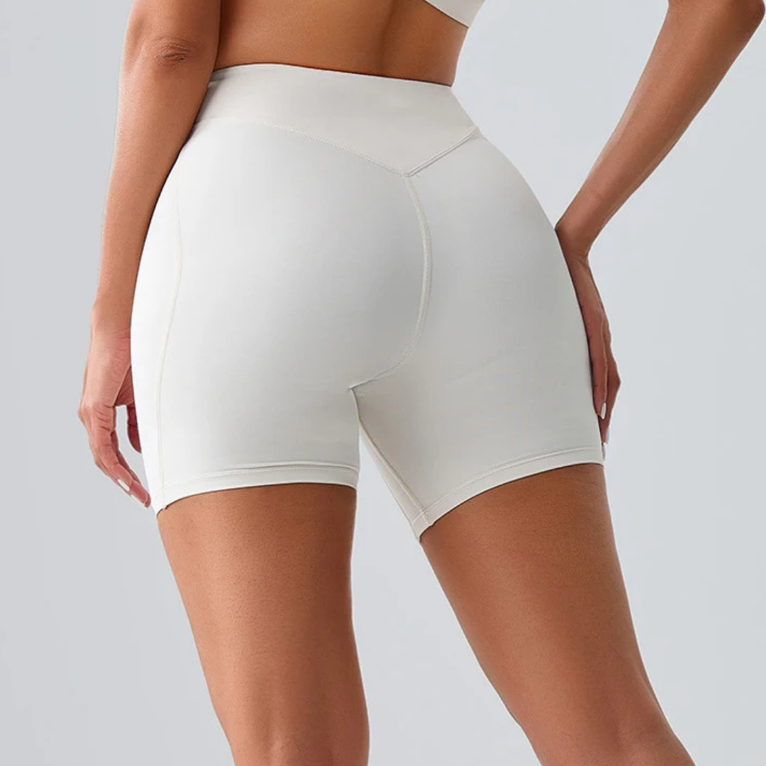 VANTAGE SEAMLESS SHORTS