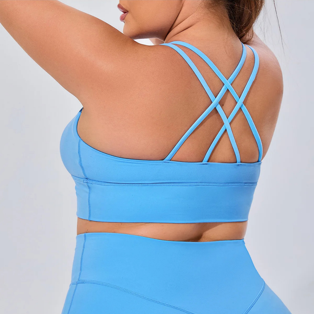 LYRIC SEAMLESS CROSS-BACK SPORTS BRA