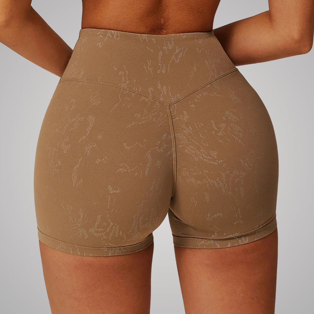 PULSE SEAMLESS SCRUNCH SHORTS