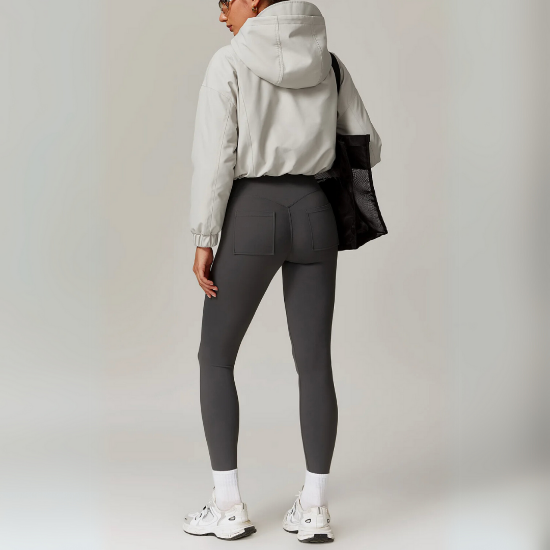 THE ROAM WATERPROOF HOODIE