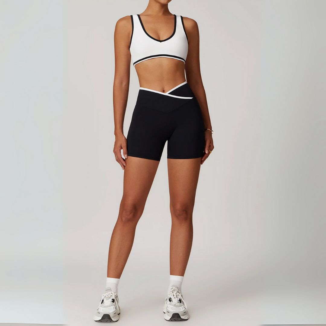 ARALINA SEAMLESS V-NECK SPORTS BRA