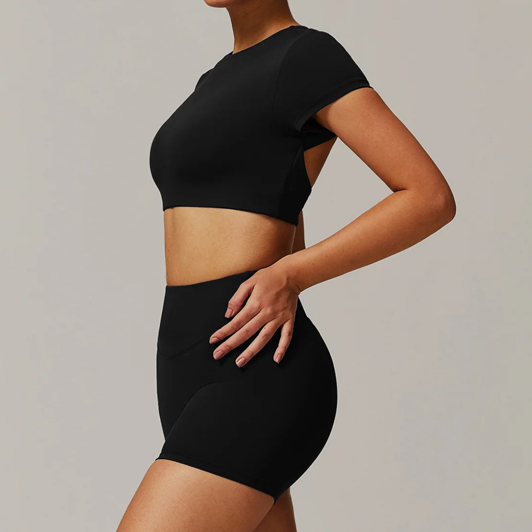 ALINA CROPPED KEYHOLE TEE