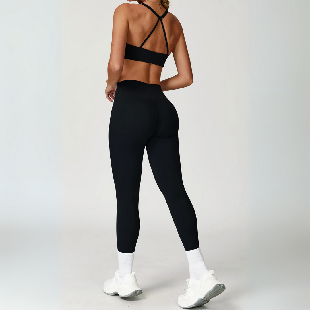 THE VERADIA SEAMLESS SET