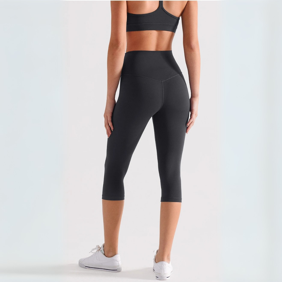 BACK TO BASICS 3/4 LEGGINGS