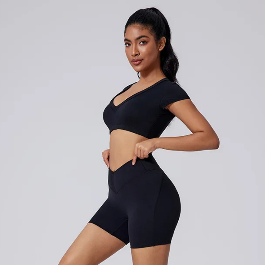 FAWN SEAMLESS HIGH-WAISTED SHORTS