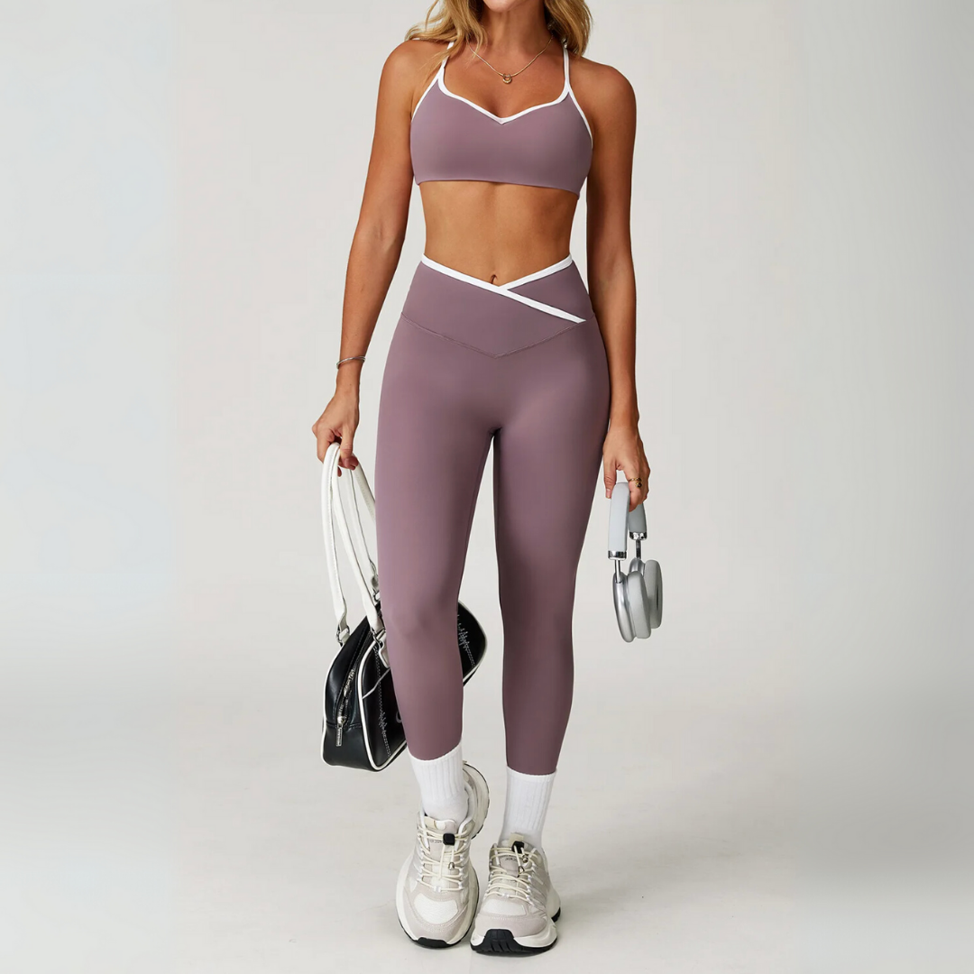 THE ORIARA SEAMLESS LEGGINGS &.SPORTS BRA SET