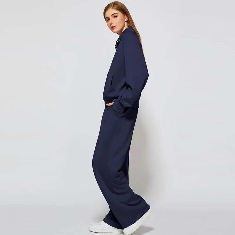 THE LIVADIA LOUNGE SET