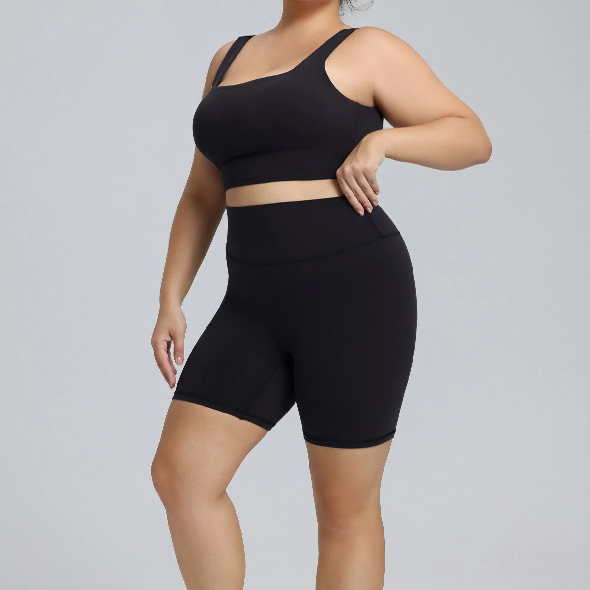 THE BEAM SEAMLESS HIGH-WAISTED SHORTS SET