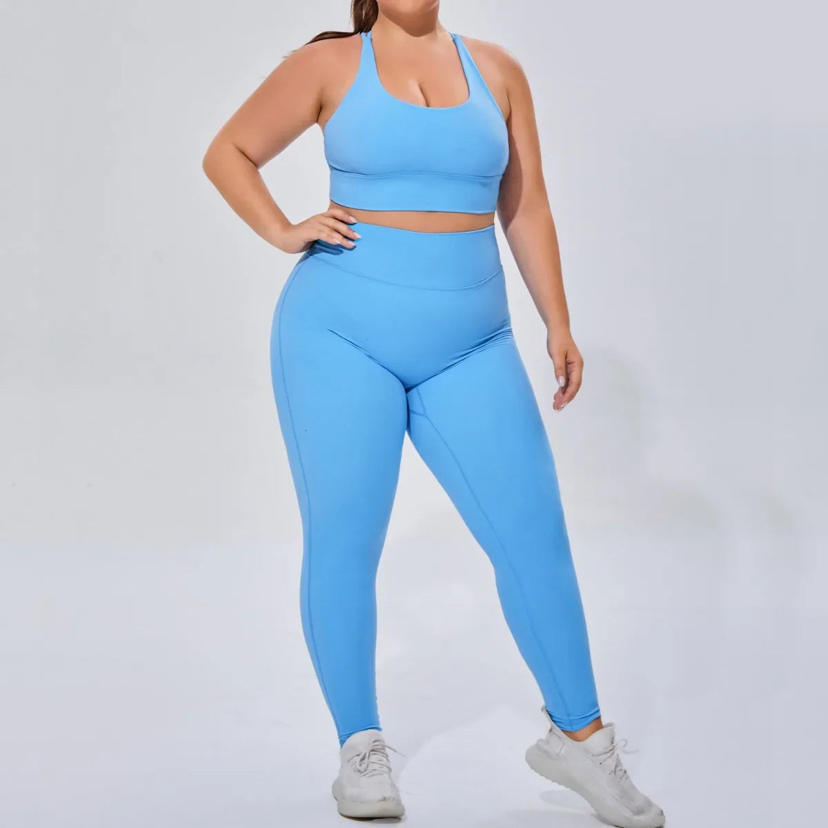 LYRIC SEAMLESS CROSS-BACK SPORTS BRA