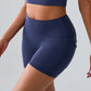VIANA SEAMLESS MID-RISE SHORTS