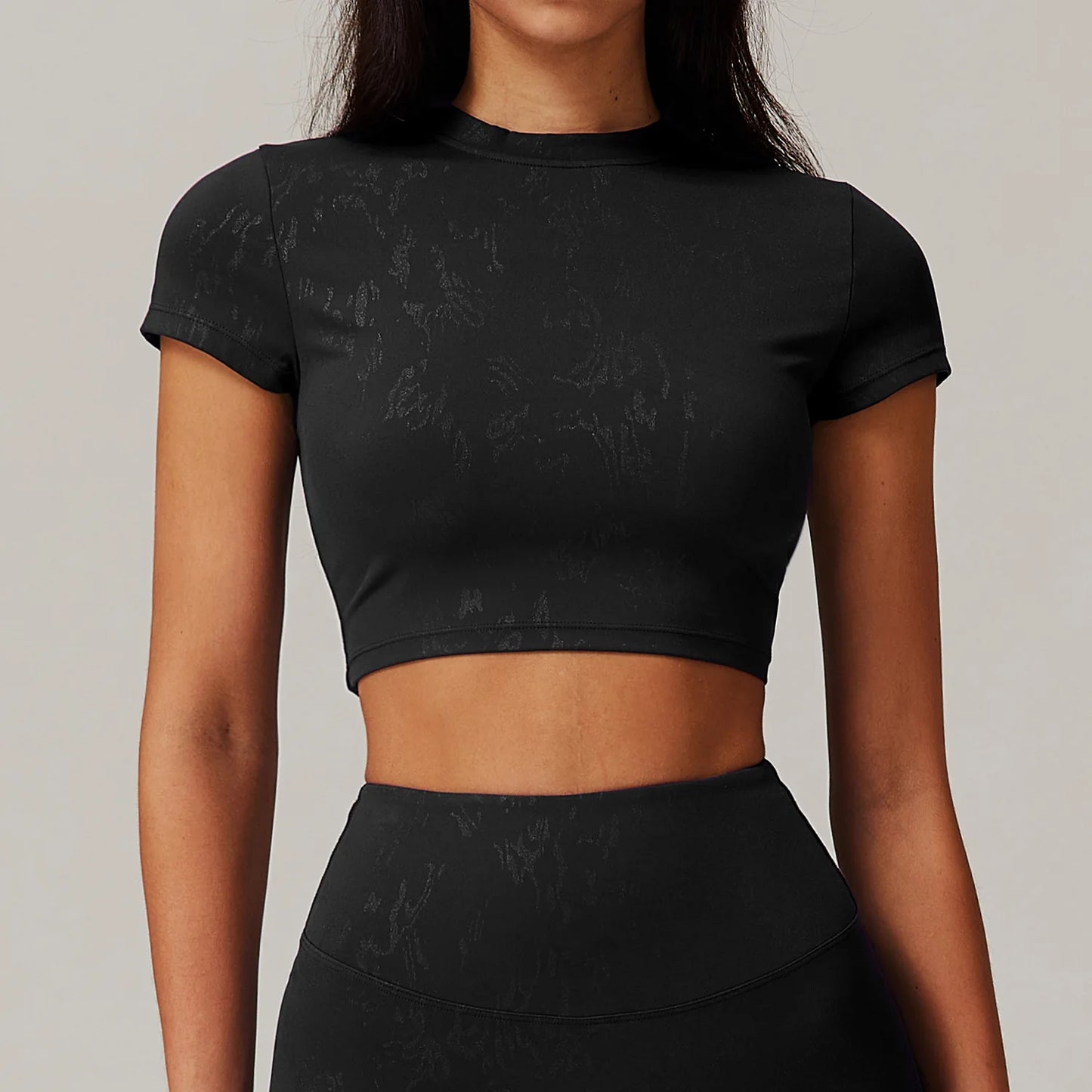 THE PULSE CROPPED TEE