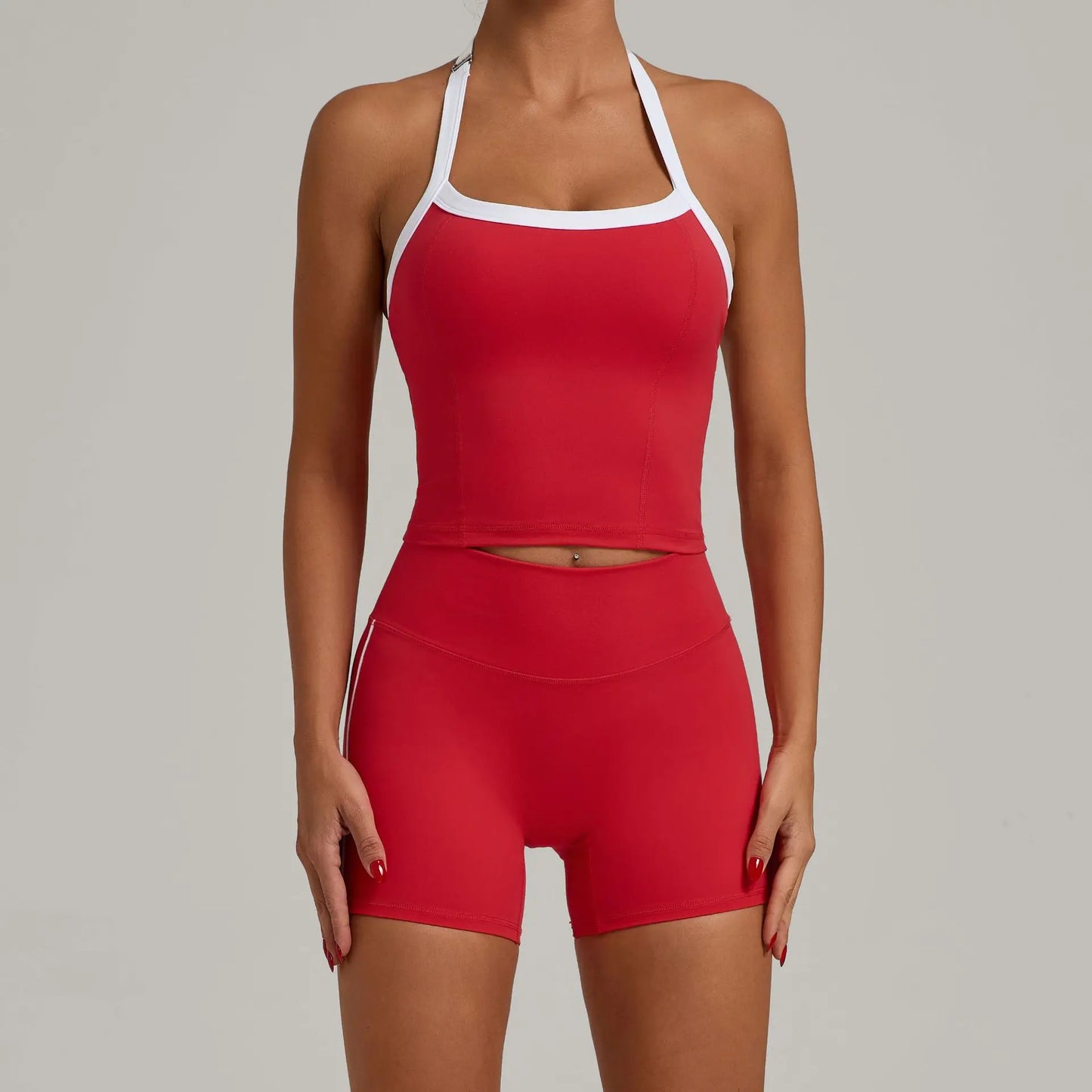 CLOVER HALTERNECK SINGLET & SEAMLESS SHORTS SET