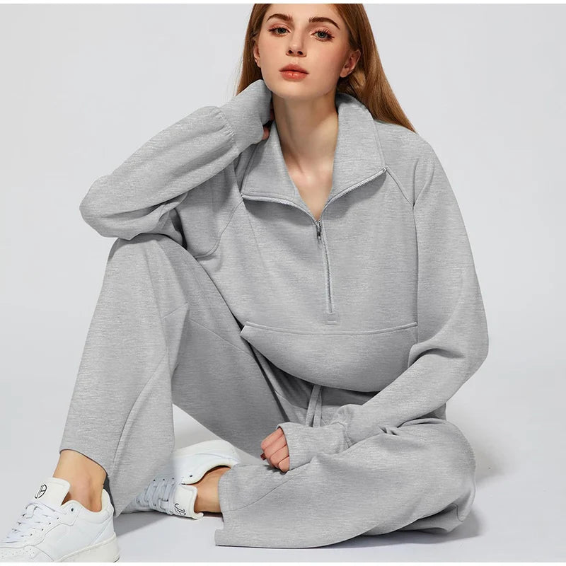 THE LIVADIA LOUNGE SET