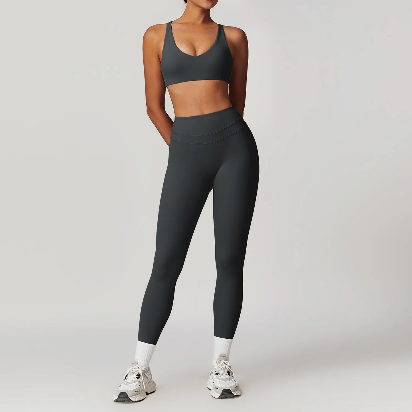 EMMELINE LEGGINGS AND TWIST BACK SPORTS BRA SET