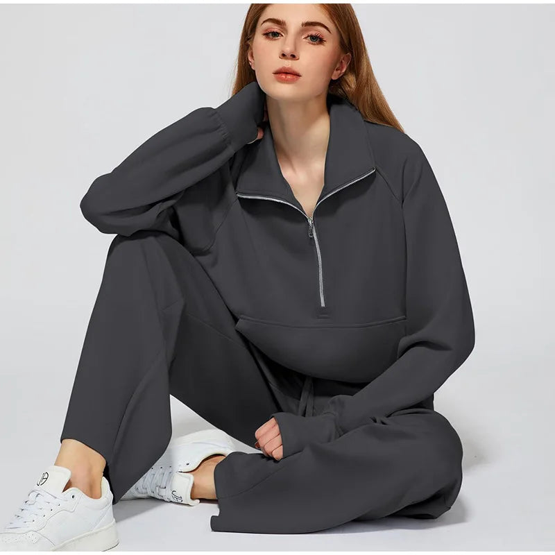 THE LIVADIA LOUNGE SET